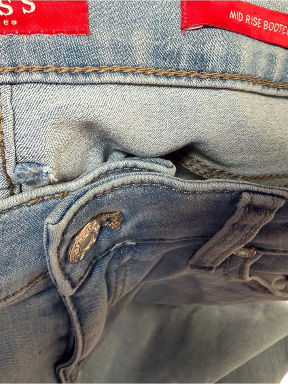 Guess Women's Light Blue Flare Jeans sz 30 - Picture 4 of 6